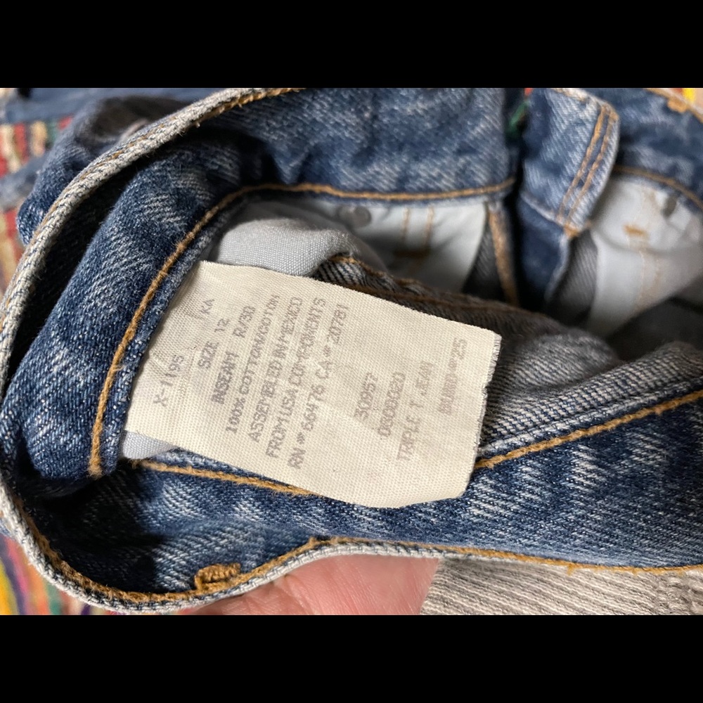 Tommy Hilfiger jeans! Size 32x38 - Picture 5 of 6